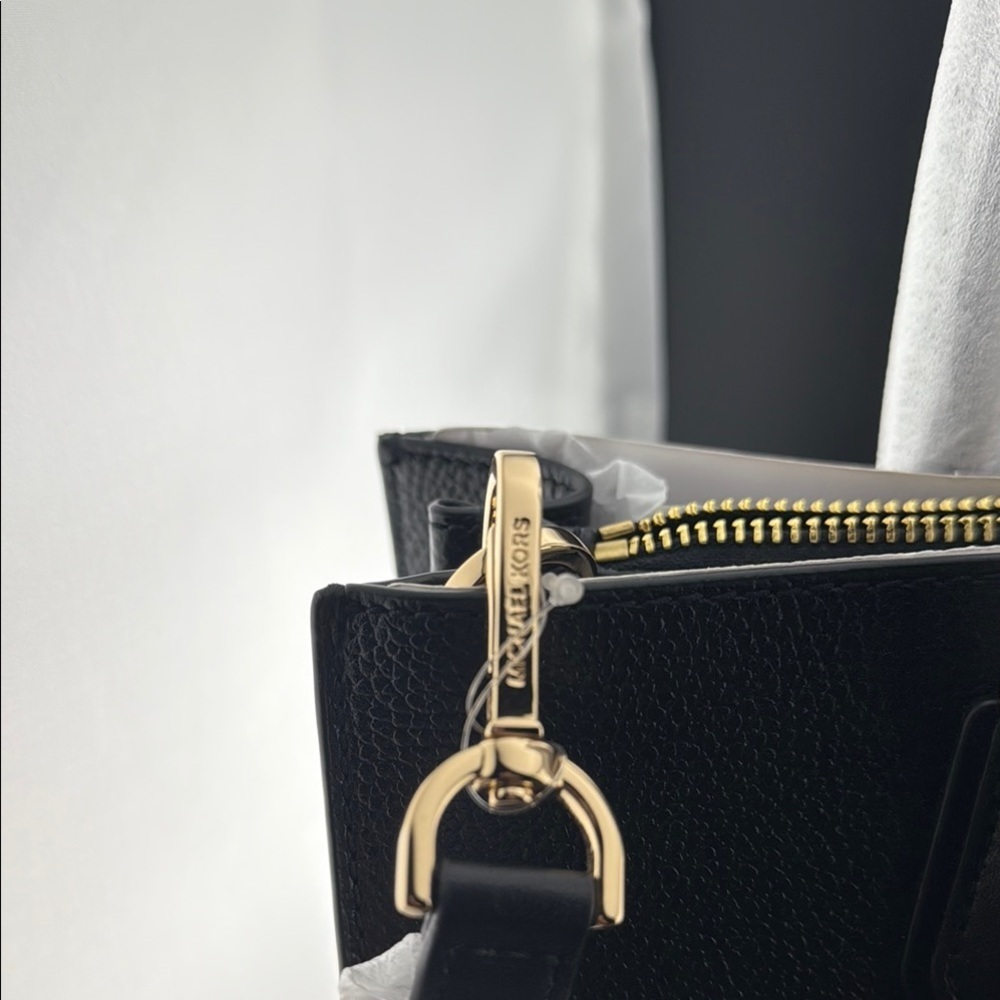 Michael Kors Mercer Black Leather Tote Bag - Picture 4 of 4